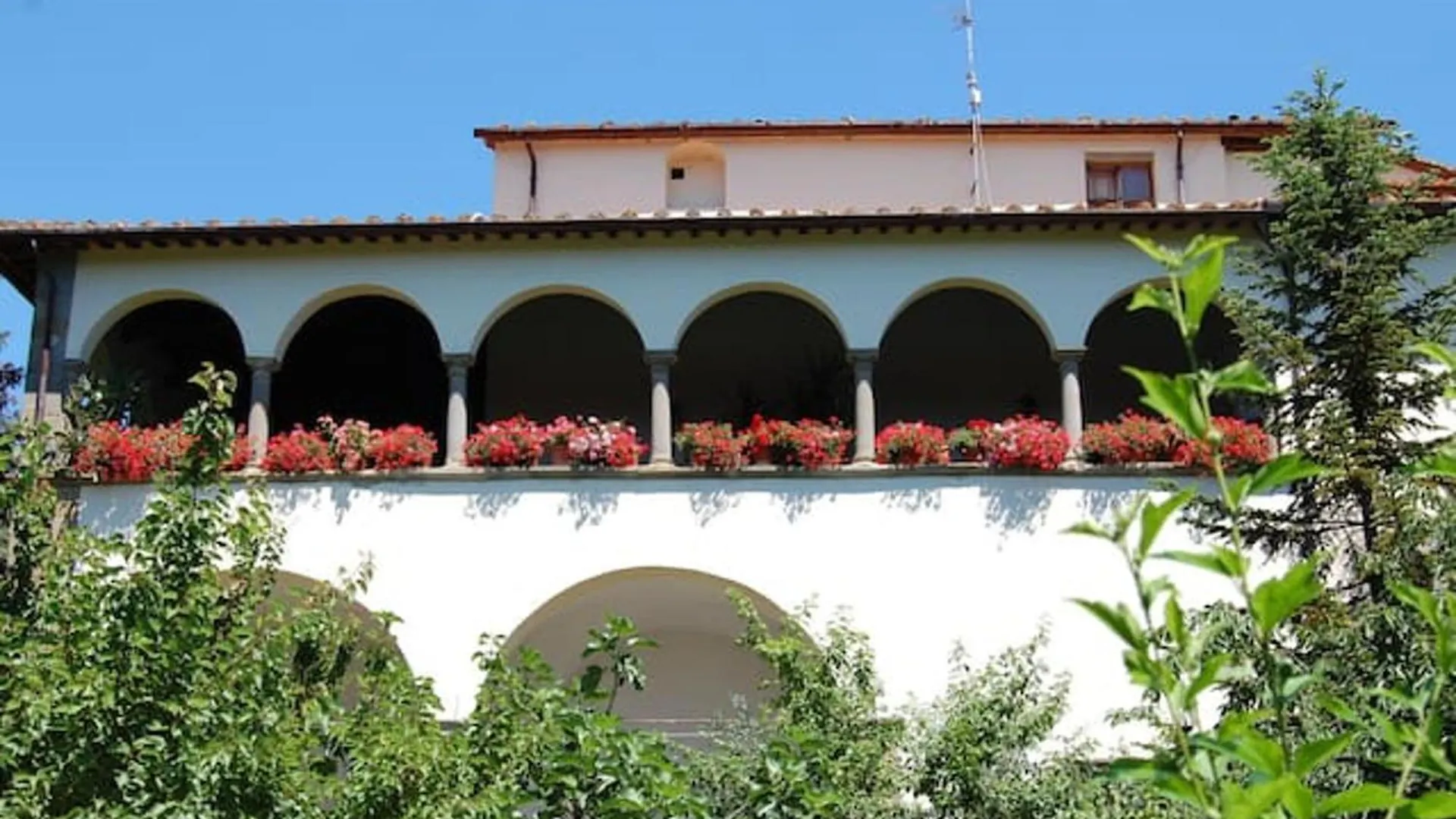 Sunny Villa In Castiglion Fiorentino With Private Pool